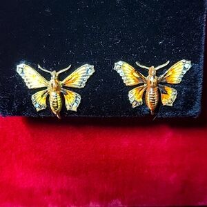 VINTAGE SCREWBACK BUTTERFLY EARRINGS